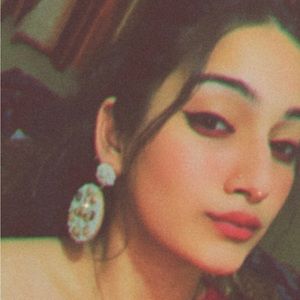 Meet your Posher, Namya